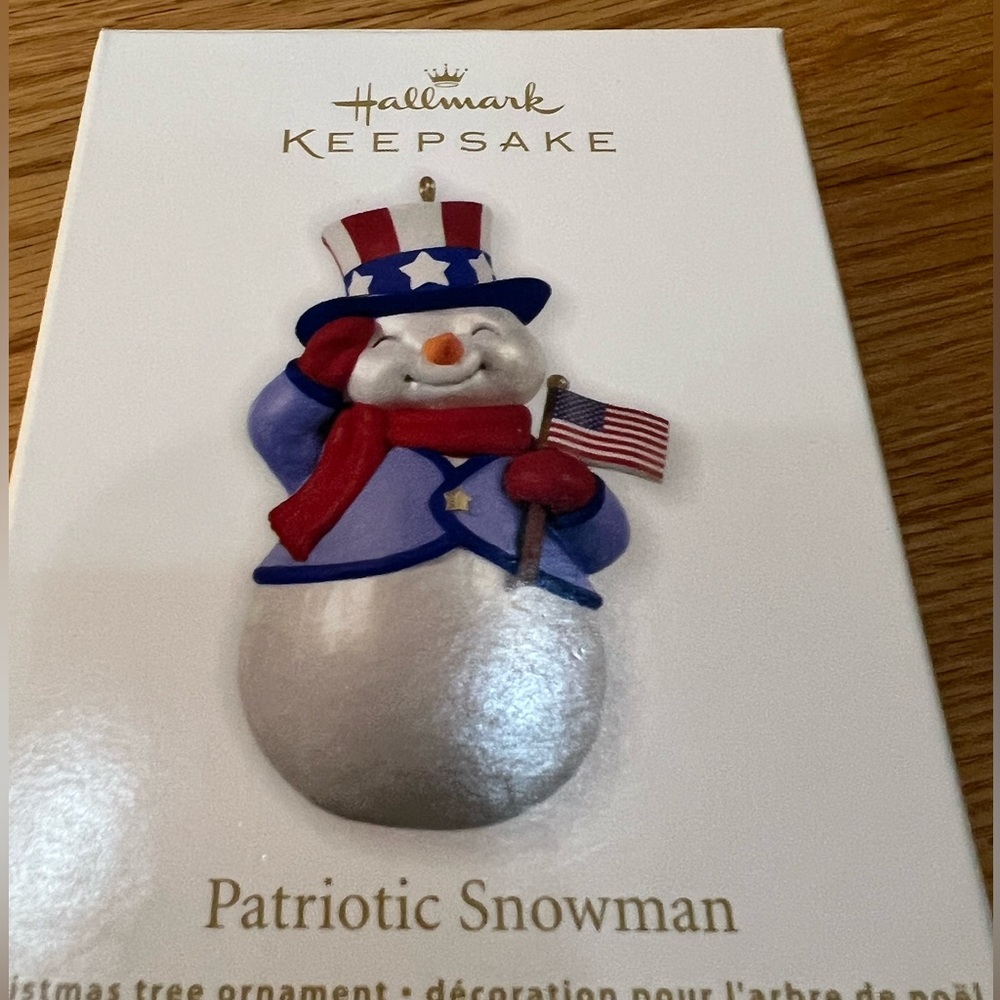 Patriotic snowman ornament